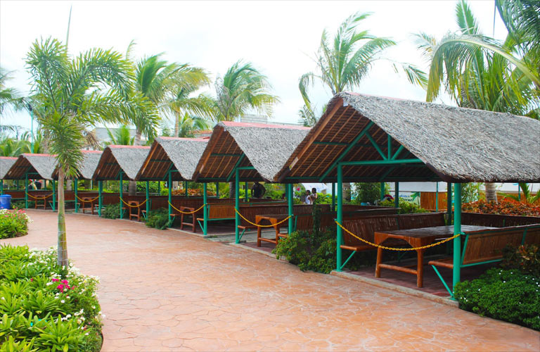 Moonbay Water park Subic Wave Pool 7