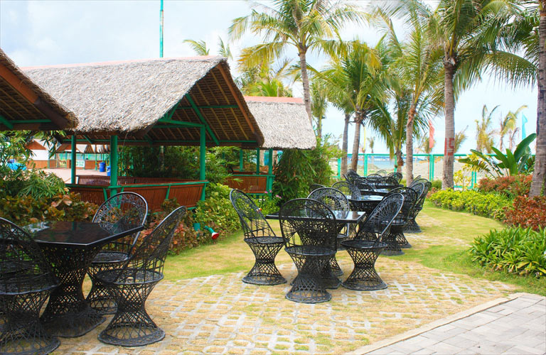 Moonbay Water park Subic Wave Pool 9